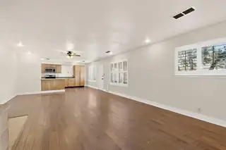 6500 Martin Court NE 