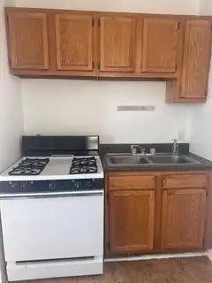 545 Cedar Street SE 9 