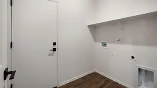 3300 Dijamant Loop SE Bedroom