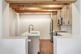 3100 Los Anayas Road NW Kitchen