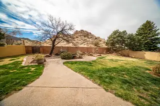 13704 Crested Butte Drive NE Kitchen