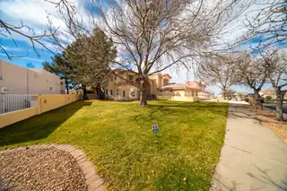 13704 Crested Butte Drive NE Kitchen