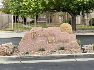 6800 Vista Del Norte Road NE 923 Exterior Front