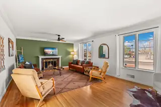 3600 Mackland Avenue NE Living Room