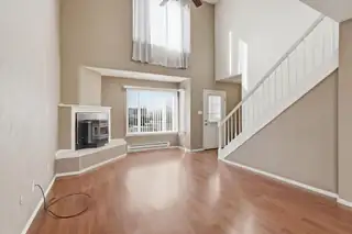 120 Linda View Court NE Living Room