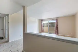 3835 Montgomery Boulevard NE APT 628 Living Room