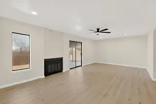 643 Duchess Drive NE Living Room