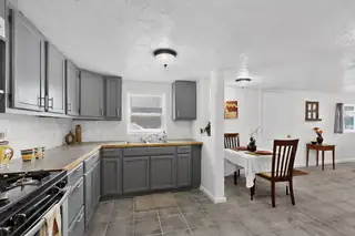 4115 5th Street NW Kitchen