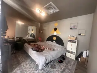 610 Central Avenue SW APT 4H Bedroom