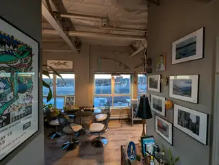 610 Central Avenue SW APT 4H Home Office