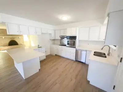 1229 Kirby Street NE Kitchen