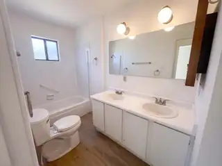 1229 Kirby Street NE Bathroom