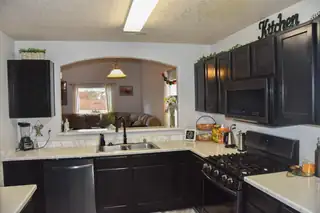 96 Avenida Jardin Kitchen