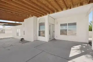 4549 Greene Avenue NW Patio