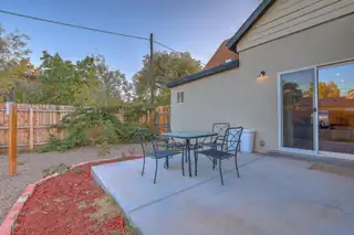 800 13th Street NW Patio