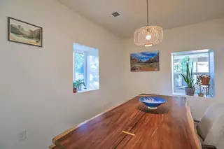 800 13th Street NW Dining Room