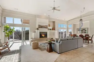 4509 Miramar Drive NW Living Room