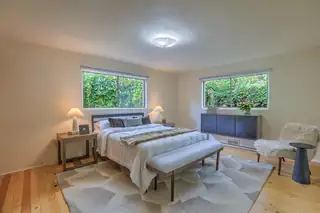 521 Webber Street Bedroom