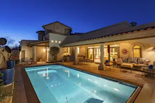 1101 Washington Street NE 