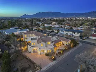 1101 Washington Street NE 