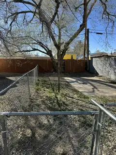 509 Vermont Street NE 