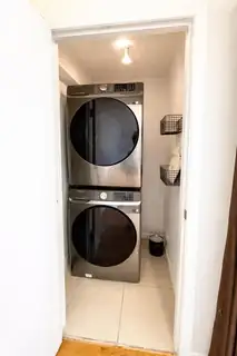 1825 Dartmouth Drive NE APT 205 Living Room