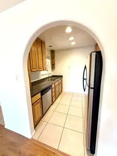 1825 Dartmouth Drive NE APT 205 Kitchen