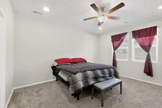 1916 Hubbard Street SE Bedroom