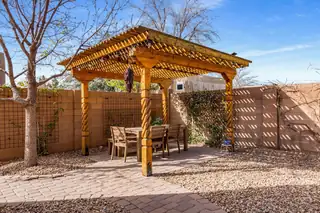 5936 Mesa Vista Trail NW Patio