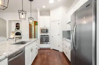 5936 Mesa Vista Trail NW Kitchen