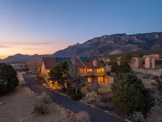 1415 San Rafael Avenue NE, Albuquerque 