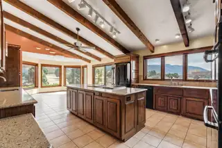 1415 San Rafael Avenue NE 