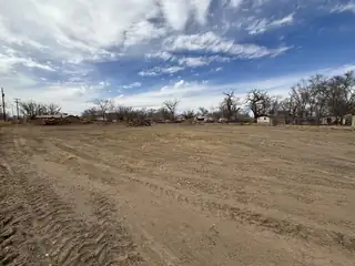 461 LOS LENTES Road SE 