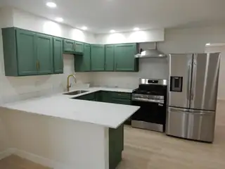 1108 Wade Circle NE Kitchen