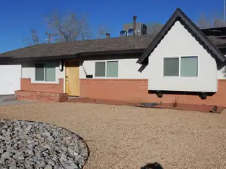 1108 Wade Circle NE Exterior Front