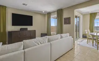 1136 Vallecito Loop NW Living Room