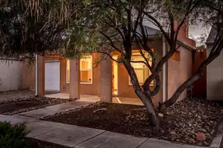 811 7th Street NW, Albuquerque 