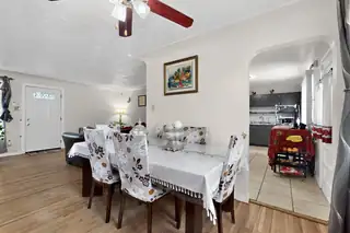 636 Florida Street SE Dining Room