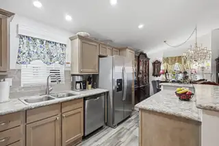 352 Buffalo Circle SE Kitchen