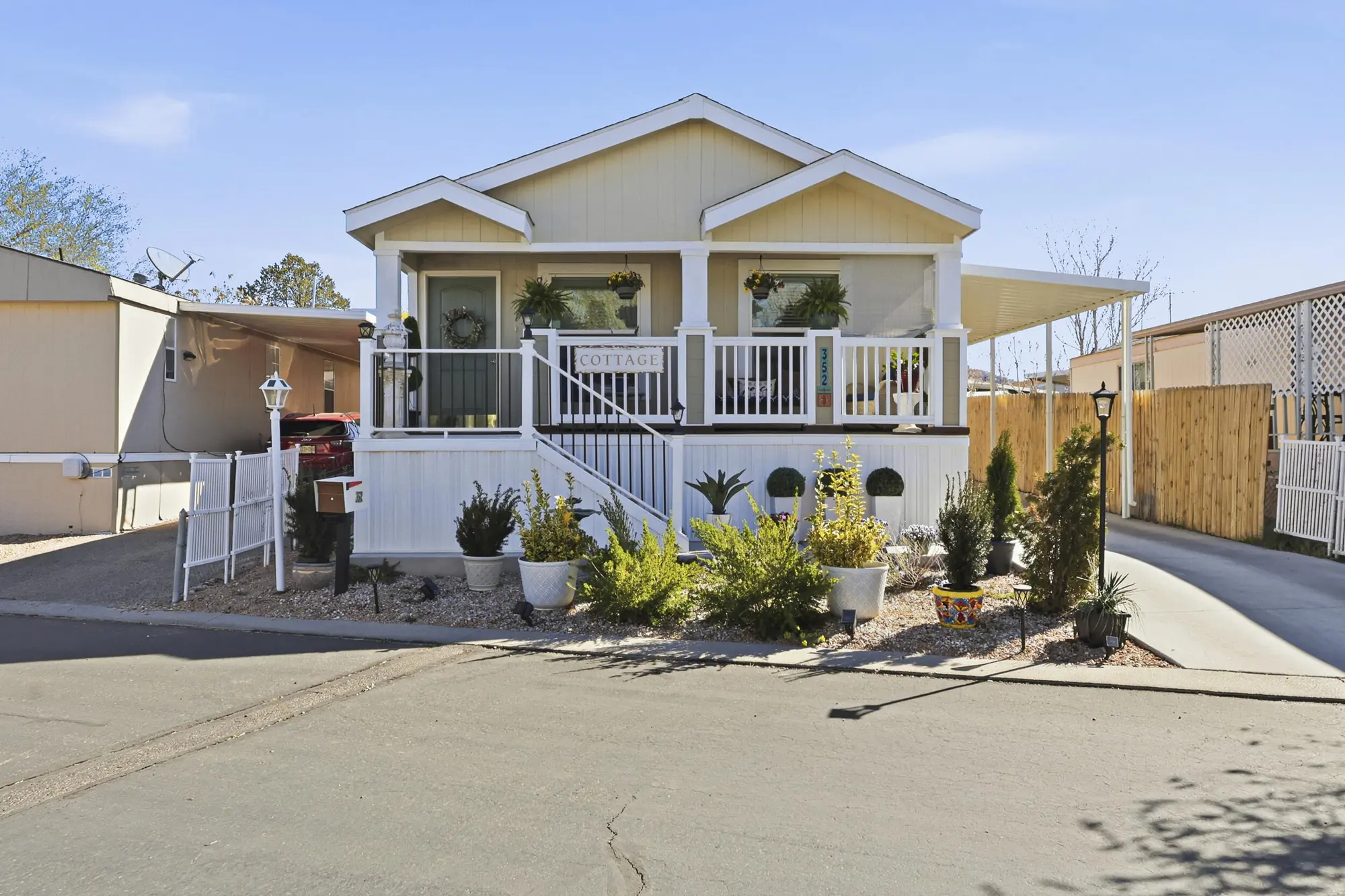 352 Buffalo Circle SE