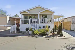 352 Buffalo Circle SE, Albuquerque