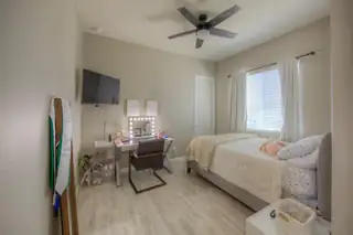 4014 Plaza Colina Lane NE Home Office