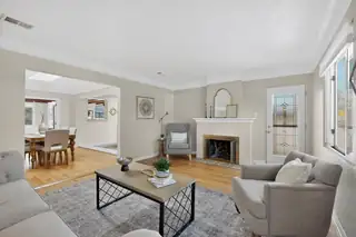 821 Solano Drive NE Kitchen