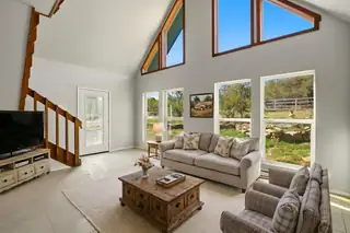 19 Bobcat Hill Road Living Room