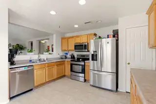 6636 SHIPROCK Drive NE 