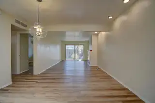 6700 Los Trechos Court NE Living Room