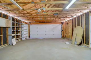 3804 Denise Court NE Garage