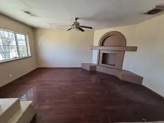 219 Rosedale Circle Living Room