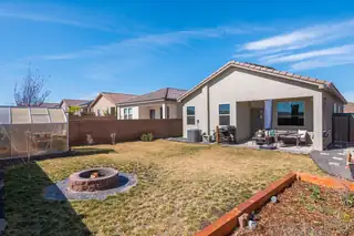 772 Amatista Loop Backyard