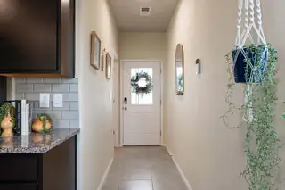 772 Amatista Loop Kitchen